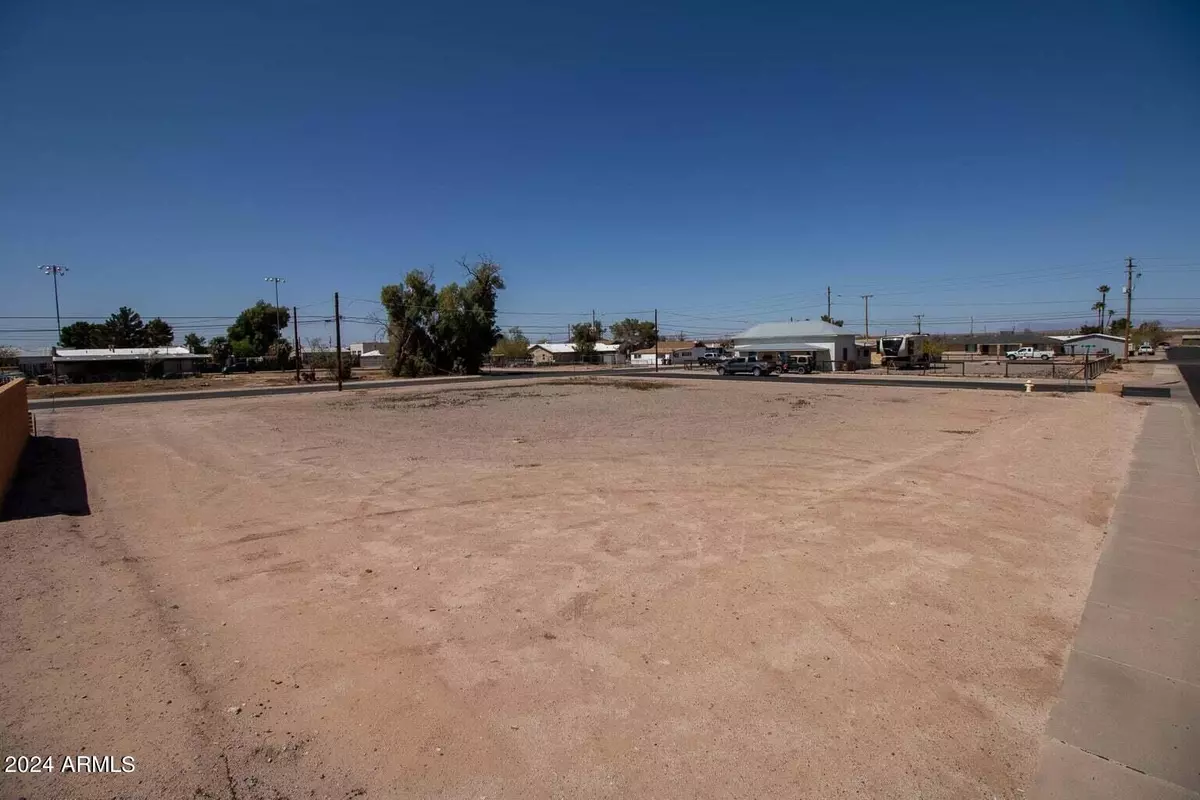 Florence, AZ 85132,360 N PARK Street #-