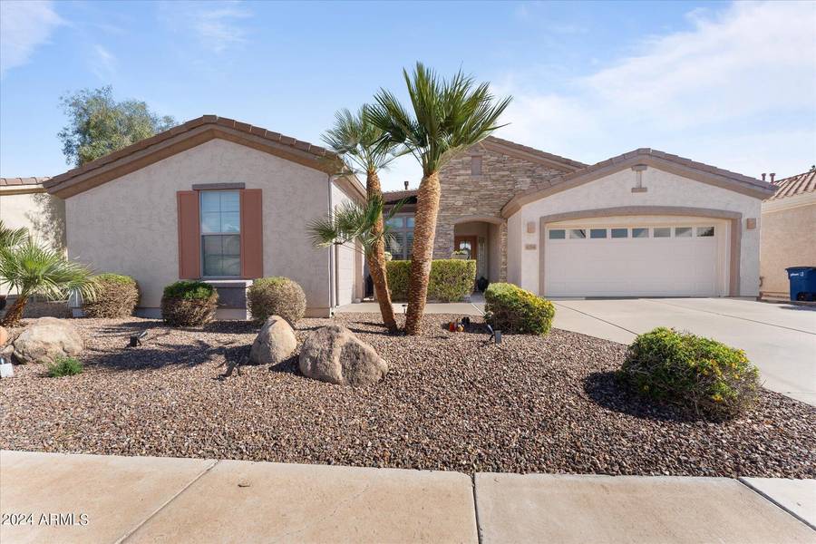 4284 E CAROB Drive, Gilbert, AZ 85298