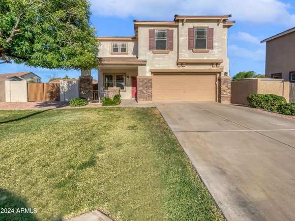 2845 S BENTON Circle, Mesa, AZ 85212