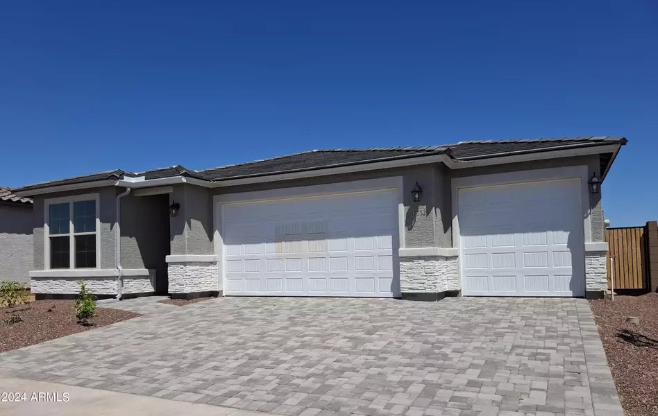 17752 W BLUE SKY Drive, Surprise, AZ 85387