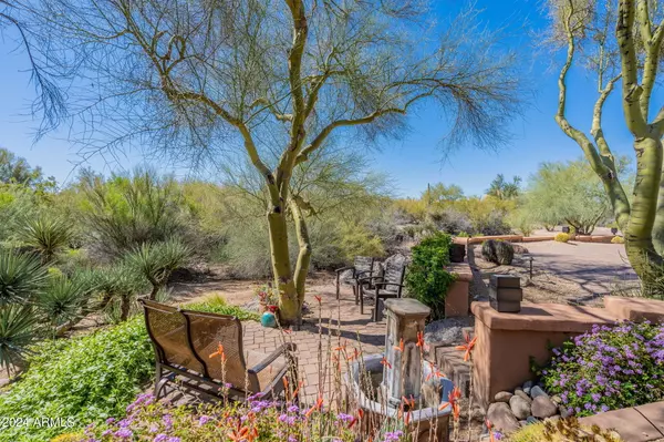 Carefree, AZ 85377,1037 N BOULDER Drive