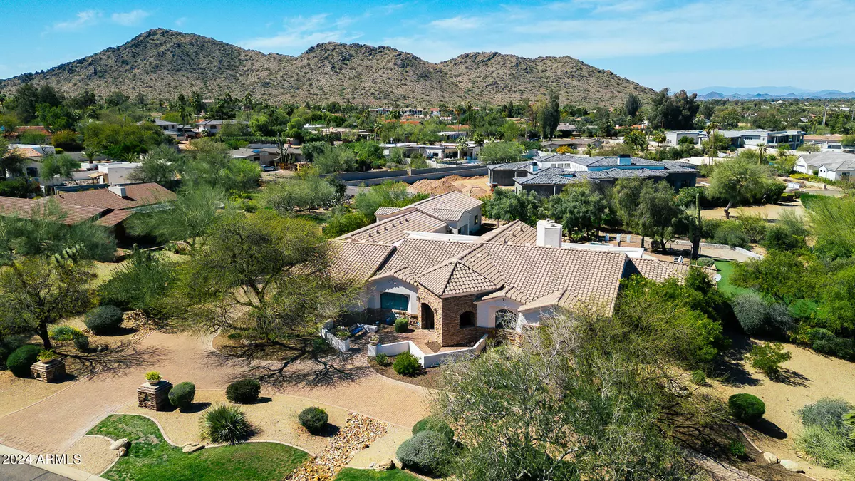 Paradise Valley, AZ 85253,4840 E CAIDA DEL SOL Drive