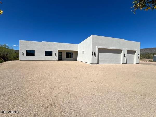 New River, AZ 85087,48920 N FIG SPRINGS Road