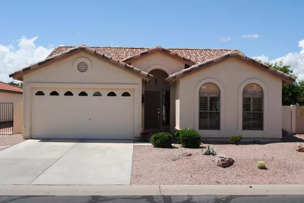 26026 S CLOVERLAND Drive, Sun Lakes, AZ 85248