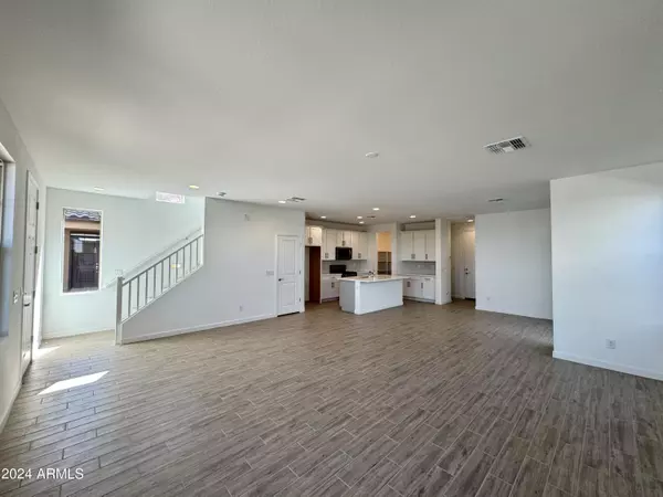 Phoenix, AZ 85085,2247 W PASO Trail