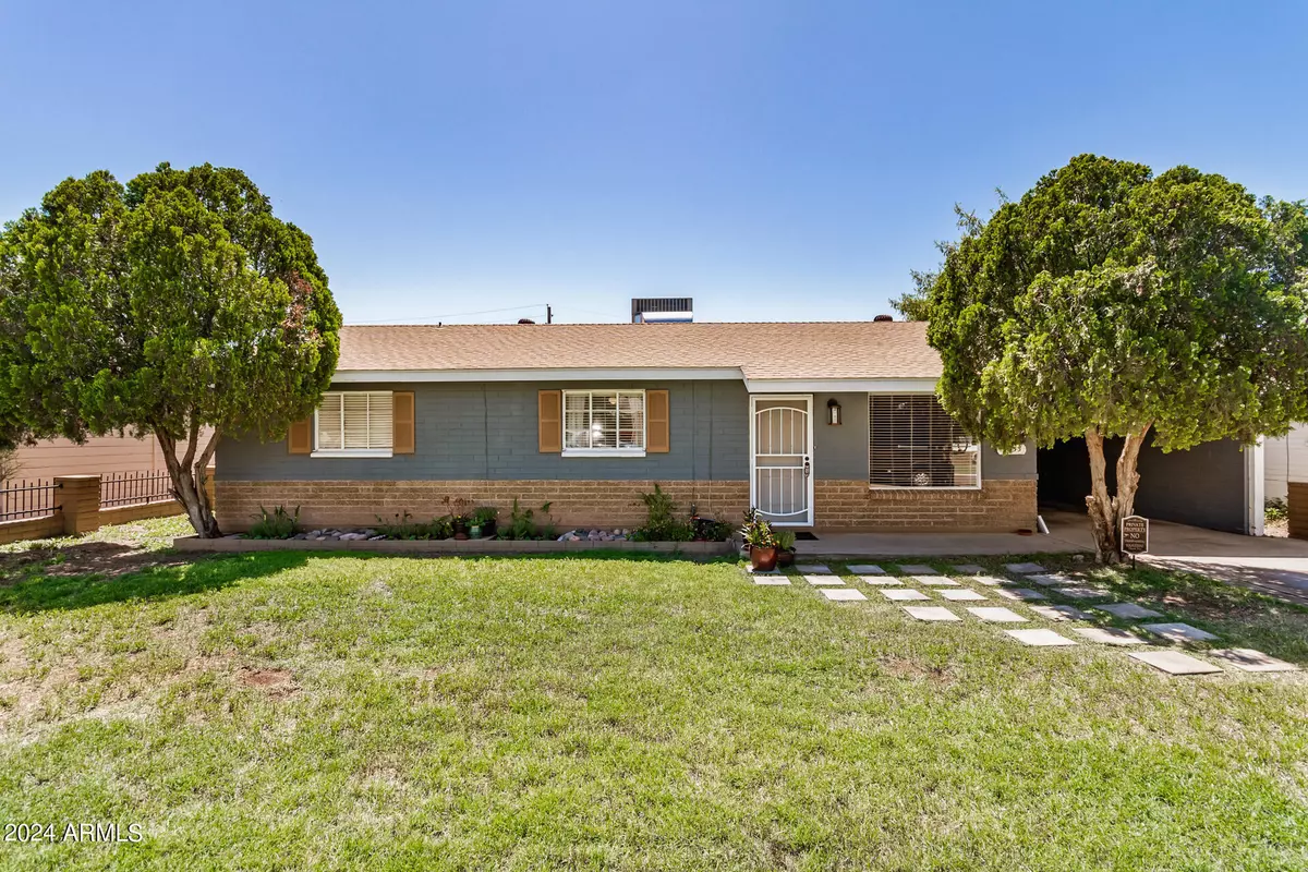 Phoenix, AZ 85008,4633 E CYPRESS Street