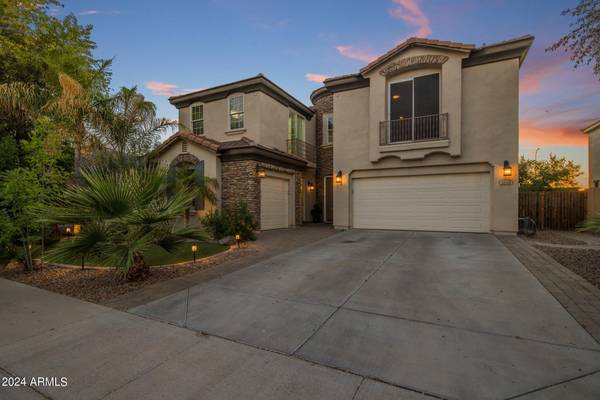 Chandler, AZ 85249,4680 S ROBINS Way S