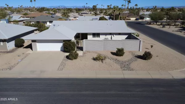 13202 W BEECHWOOD Drive, Sun City West, AZ 85375