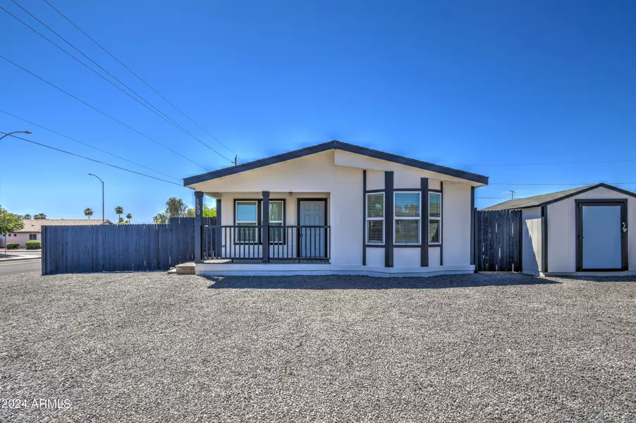 550 S 99TH Place, Mesa, AZ 85208