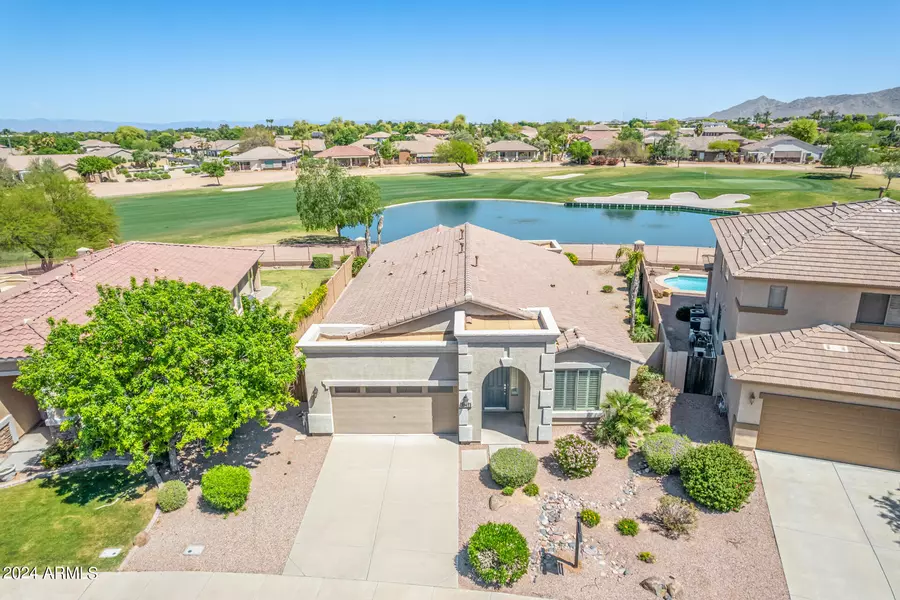 6687 S CLASSIC Way, Gilbert, AZ 85298