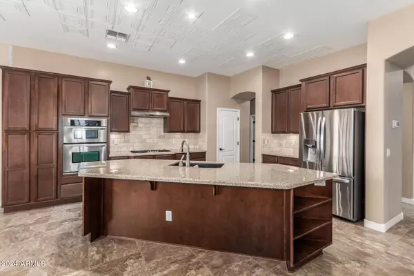 Litchfield Park, AZ 85340,19257 W OREGON Avenue