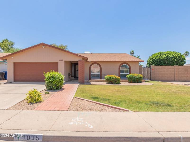 1035 W PORTOBELLO Avenue, Mesa, AZ 85210