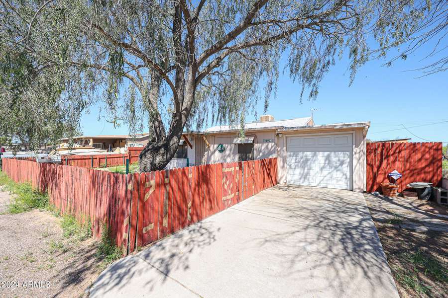 32001 N ASH Street, Wittmann, AZ 85361