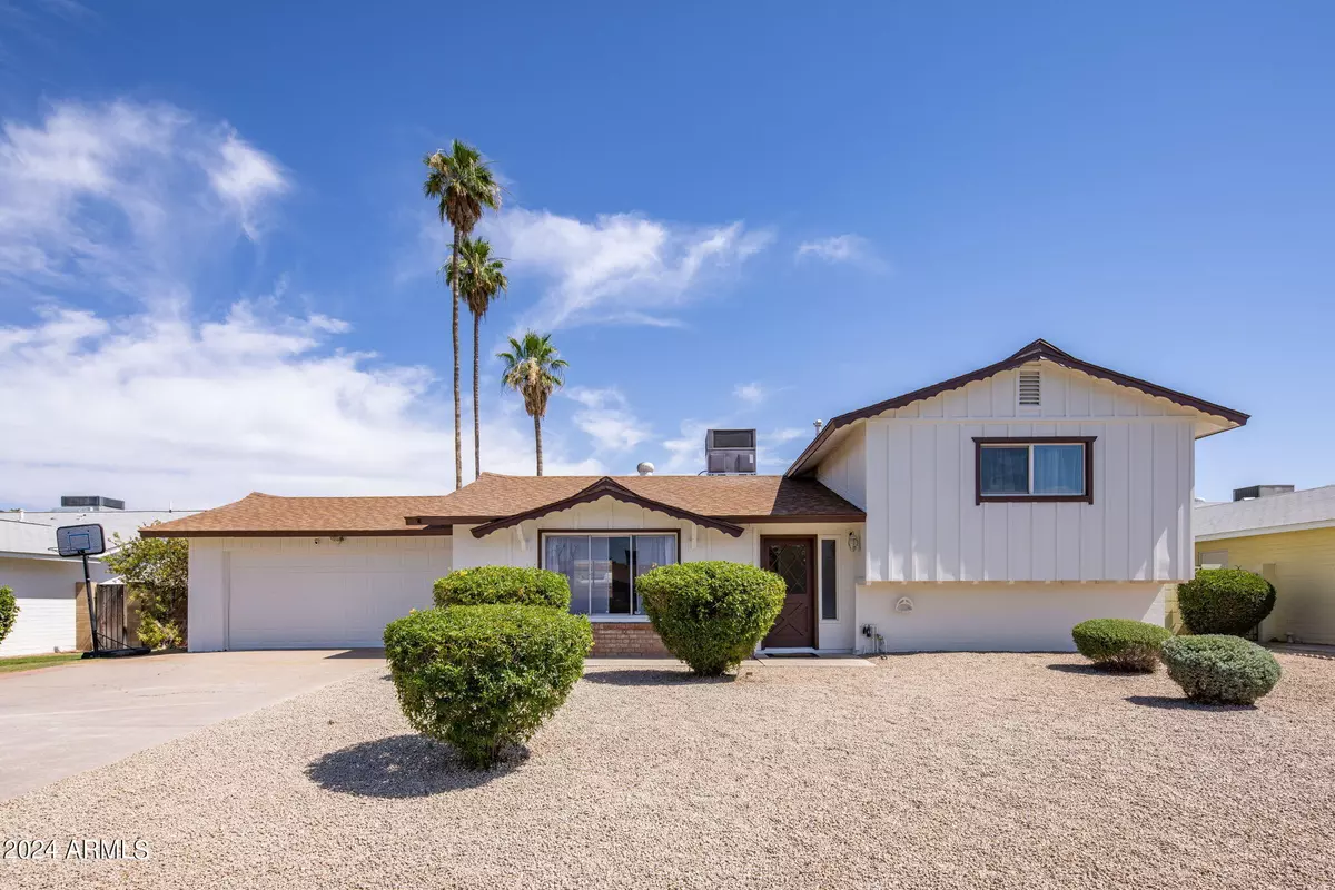 Phoenix, AZ 85053,3122 W CROCUS Drive