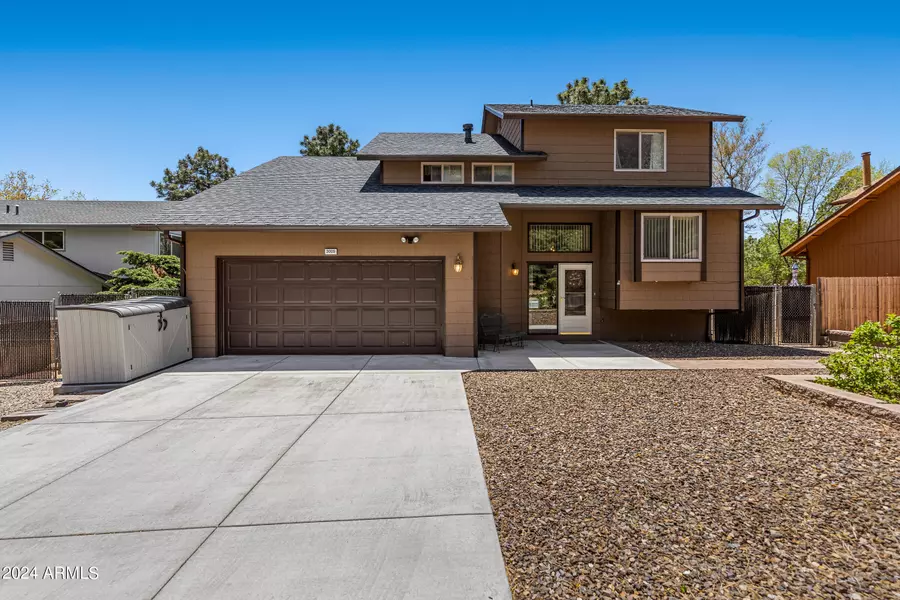 3009 E HEMBERG Drive, Flagstaff, AZ 86004