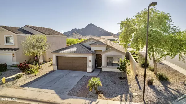 34202 N Mercedes Drive, San Tan Valley, AZ 85144