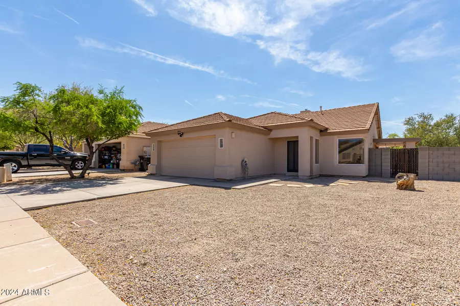 8002 S 34TH Place, Phoenix, AZ 85042