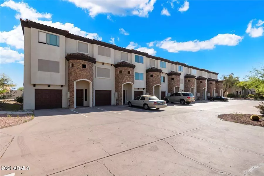 11652 N SAGUARO Boulevard #1, Fountain Hills, AZ 85268