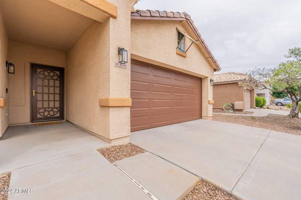 Gilbert, AZ 85297,3740 E TIMBERLINE Road