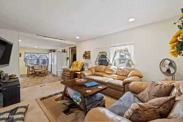 Overgaard, AZ 85933,2065 PINE LAKE Drive