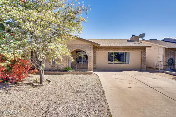 313 E WICKIEUP Lane,  Phoenix,  AZ 85024