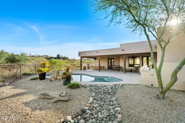 Wickenburg, AZ 85390,1495 VISTA Drive