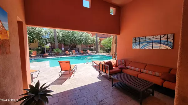 Scottsdale, AZ 85260,9551 E REDFIELD Road #1020