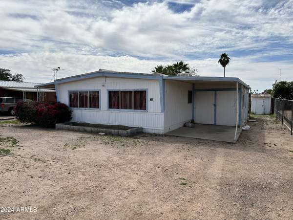 104 N 114TH Street,  Apache Junction,  AZ 85120