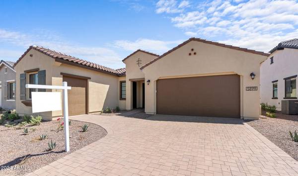 5899 N 207th Avenue, Buckeye, AZ 85396