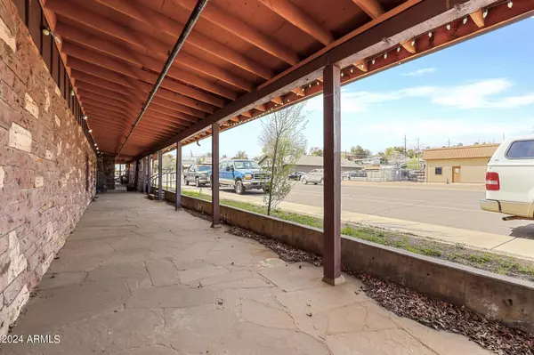 Payson, AZ 85541,607 W Main Street