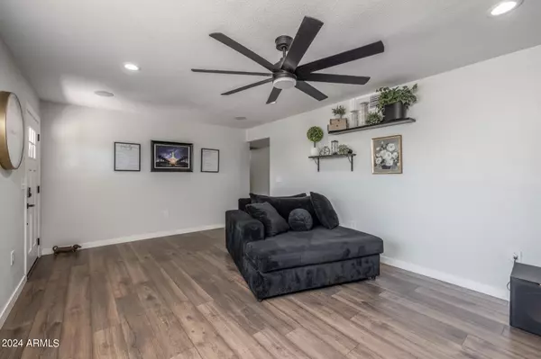 Mesa, AZ 85204,2558 E JUANITA Avenue