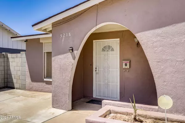 Phoenix, AZ 85019,5218 N 41ST Drive