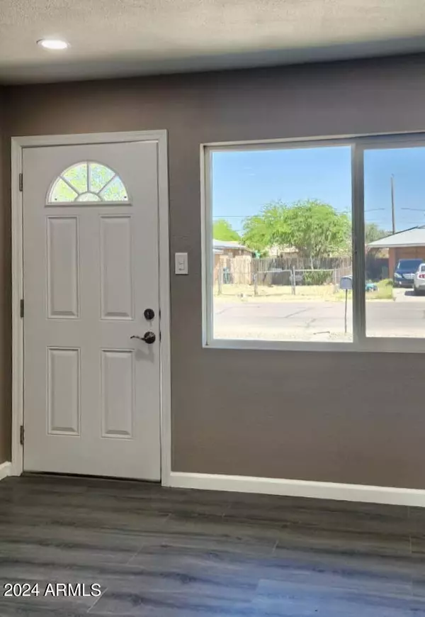 Eloy, AZ 85131,413 E 4TH Street