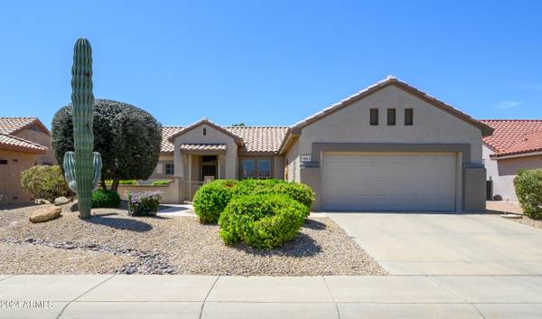 16015 W Silver Breeze Drive, Surprise, AZ 85374