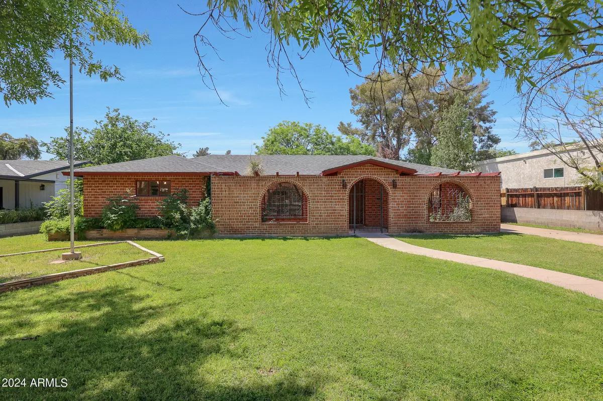 Phoenix, AZ 85013,1323 W TUCKEY Lane