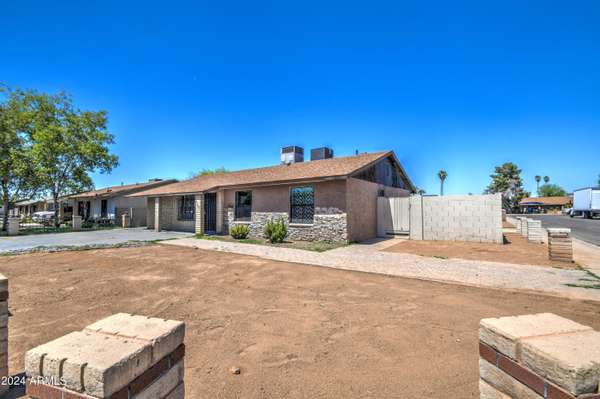 Phoenix, AZ 85035,4862 W Almeria Road