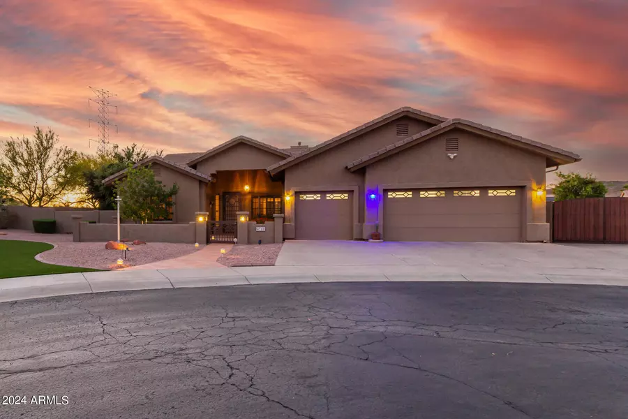 4318 W Saguaro Park Lane, Glendale, AZ 85310