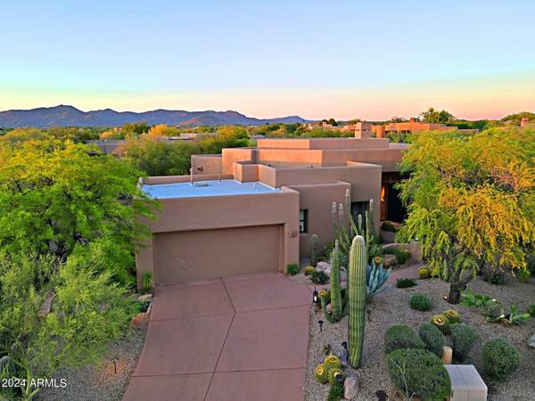 Scottsdale, AZ 85266,7912 E THORNTREE Drive