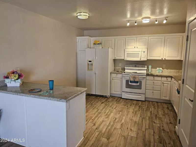 830 S DOBSON Road #25, Mesa, AZ 85202