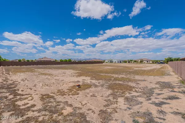 Goodyear, AZ 85338,16643 W MOHAVE Street #10