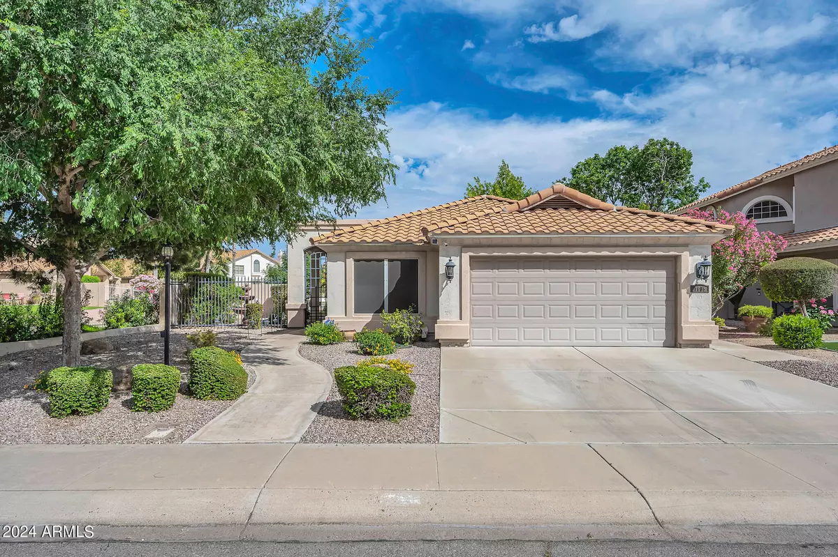 Chandler, AZ 85286,1605 S ASH Drive