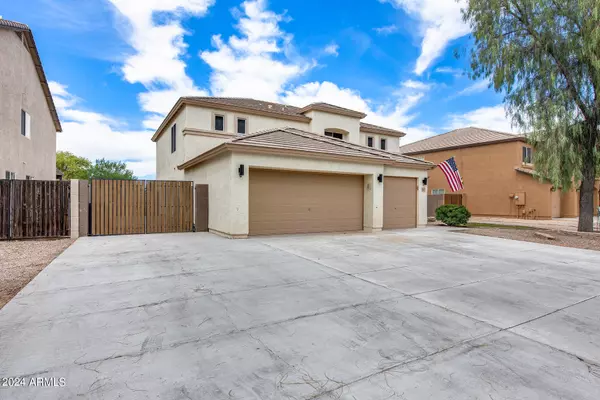 28112 N LIMESTONE Lane San Tan Valley, AZ 85143