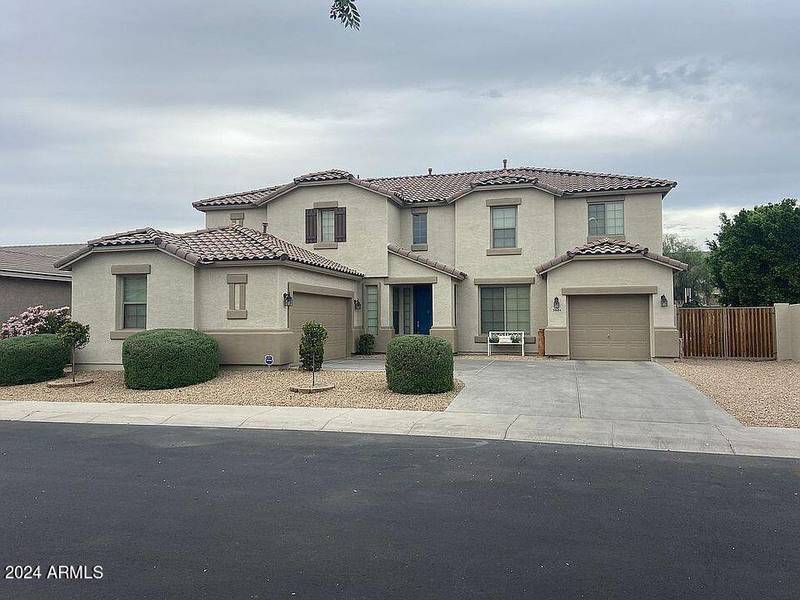 10604 W JONES Avenue, Tolleson, AZ 85353