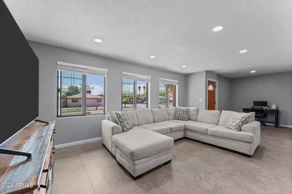 Wickenburg, AZ 85390,173 N CUCURACHA Street