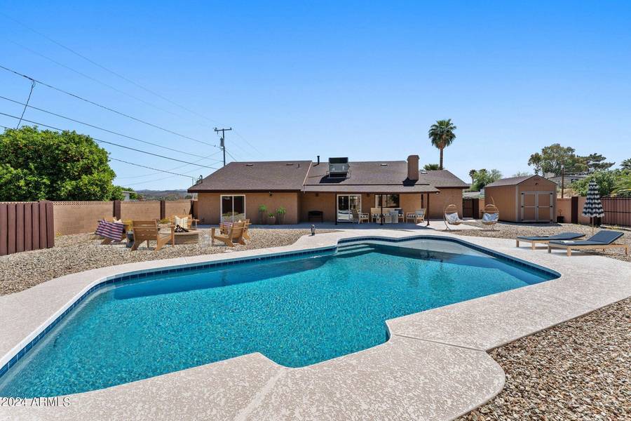 173 N CUCURACHA Street, Wickenburg, AZ 85390