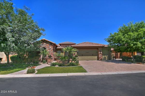 3946 E ENROSE Street,  Mesa,  AZ 85205