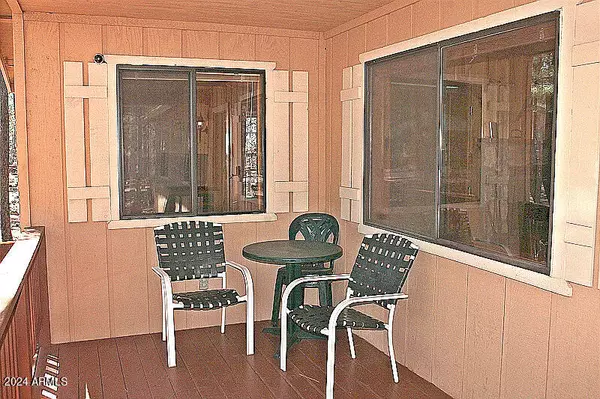 Pinetop, AZ 85935,2912 Blue Lake Circle