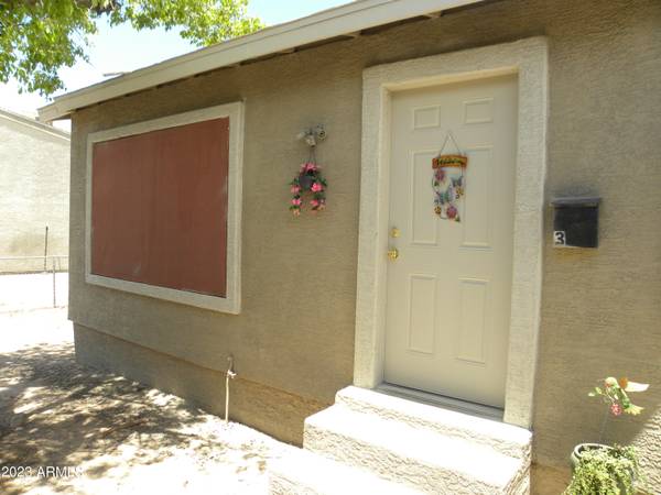 1002 N 27TH Place, Phoenix, AZ 85008