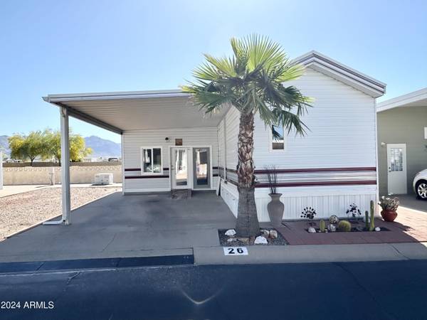 26 S IRON ORE Drive, Apache Junction, AZ 85119