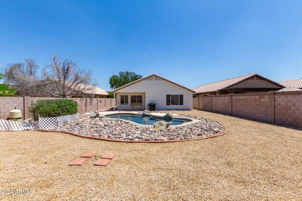 Peoria, AZ 85382,8652 W PARADISE Lane